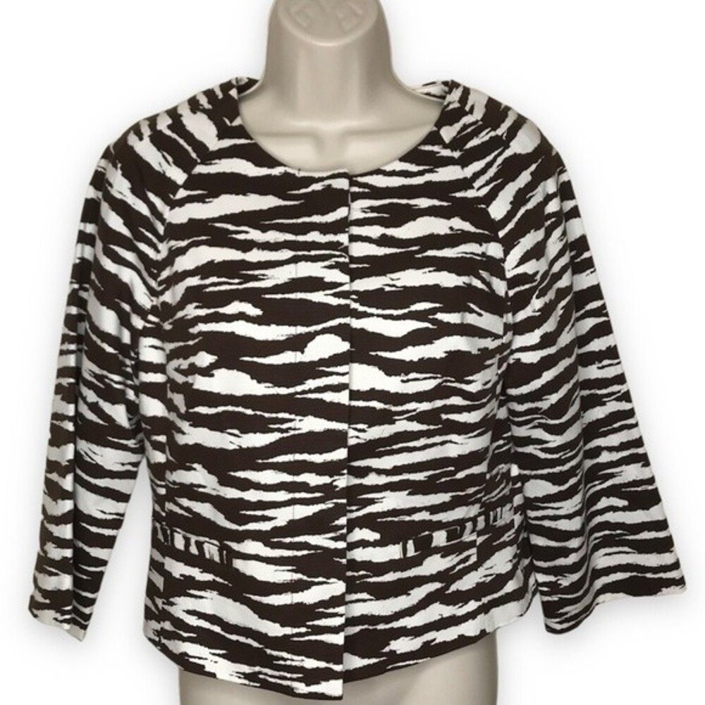 NWT Anne Klein Cropped 3/4 Sleeve Zebra Print Brown Cream Faux Pockets Size 2